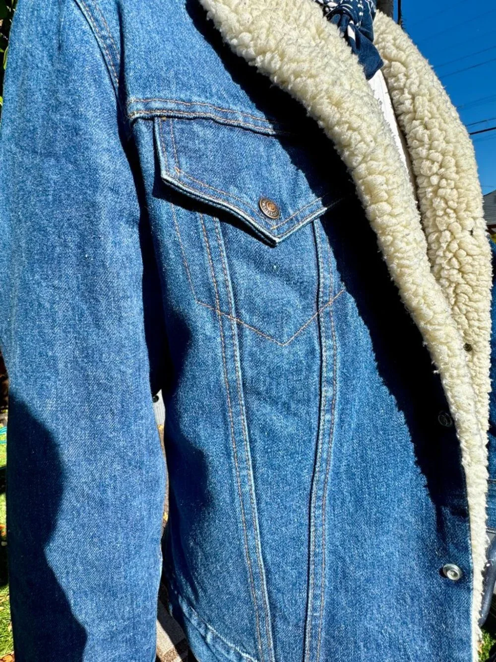 Vintage Levi's Sherpa Denim Jacket 42R